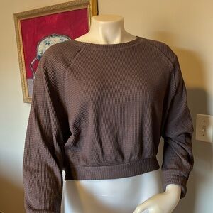 Waffle Weave Open Back Vasual Top.  Dusty purple.  Size S